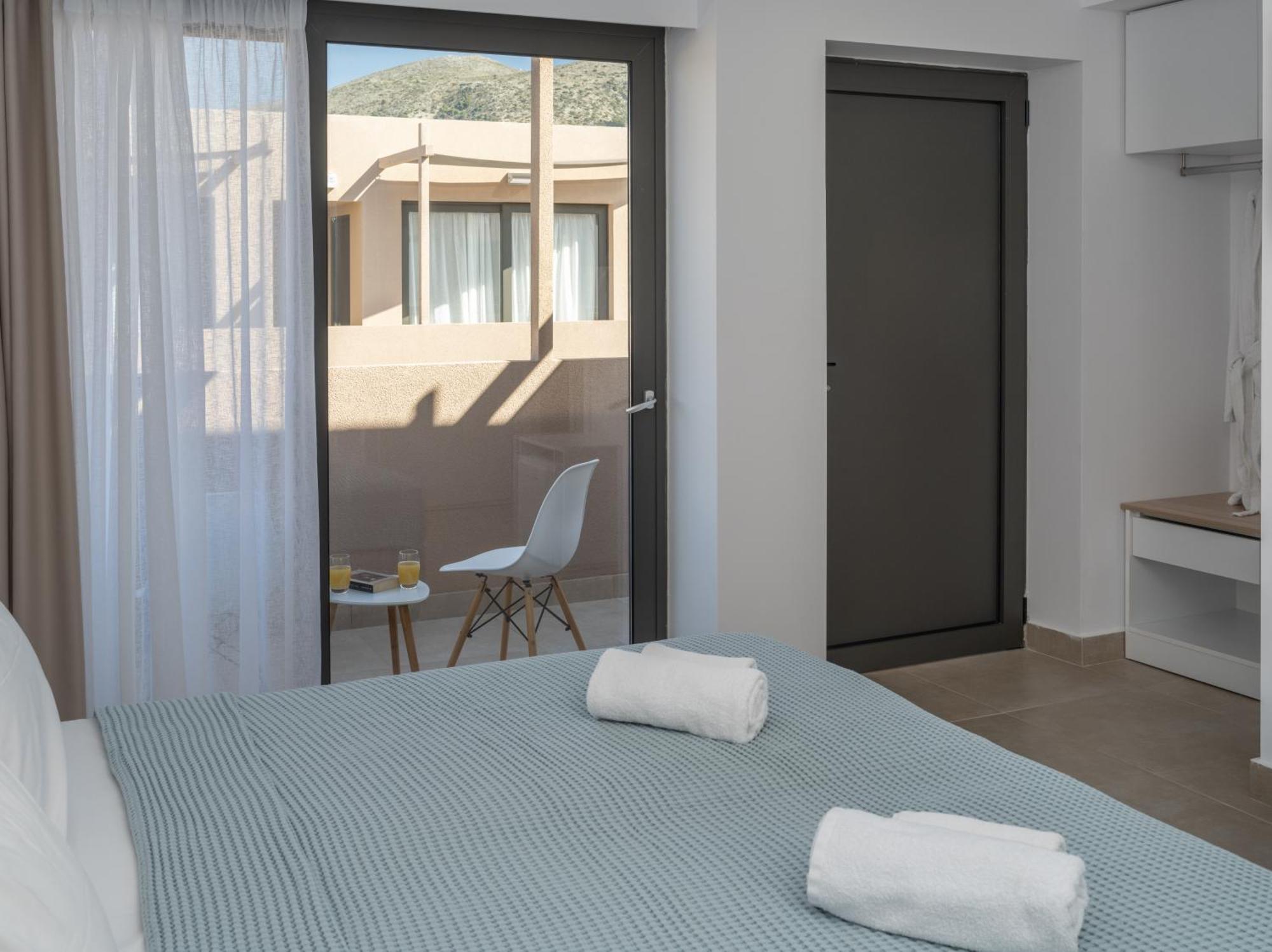 Golden Bee Lifestyle Hotel Stalida Exterior photo